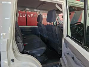 Toyota Land Cruiser 79 2.8GD-6 double cab auto - Image 11