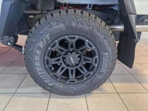 Toyota Land Cruiser 79 2.8GD-6 double cab auto - Image 5