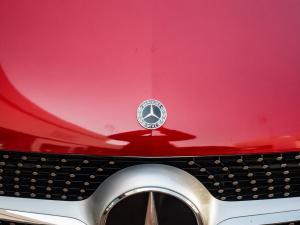 Mercedes-Benz V300d Executive - Image 4