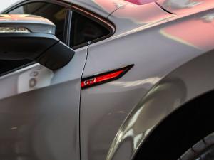 Volkswagen Golf GTI - Image 5