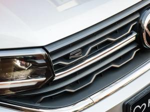 Volkswagen T-Cross 1.0TSI R-Line - Image 6