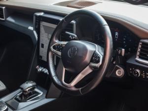 Volkswagen Amarok 3.0TDI V6 double cab Aventura 4Motion - Image 17