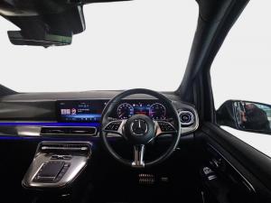 Mercedes-Benz V-Class V300d Exclusive - Image 17