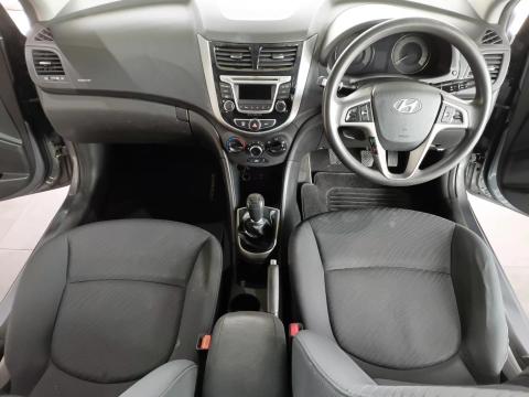 Image Hyundai Accent sedan 1.6 Fluid