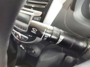 Hyundai Accent sedan 1.6 Fluid - Image 15