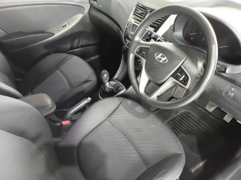 Image Hyundai Accent sedan 1.6 Fluid