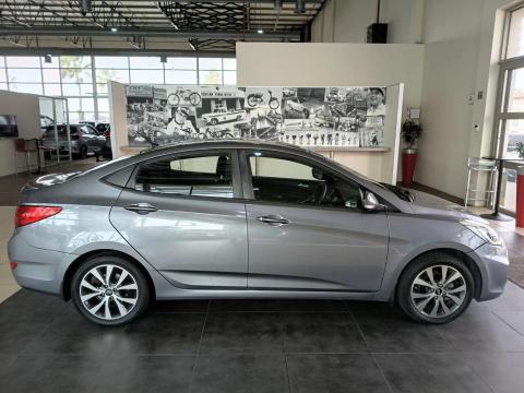 Image Hyundai Accent sedan 1.6 Fluid