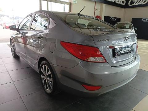 Image Hyundai Accent sedan 1.6 Fluid