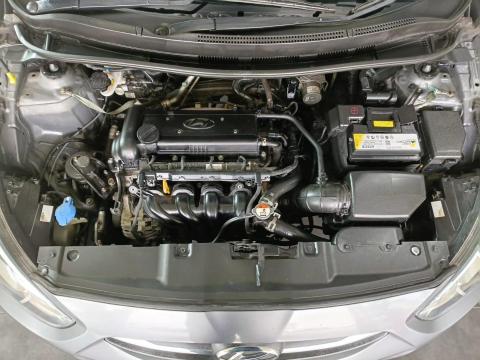 Image Hyundai Accent sedan 1.6 Fluid