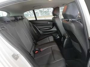 BMW 1 Series 118i 5-door auto - Image 13