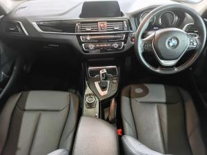 BMW 1 Series 118i 5-door auto - Image 16