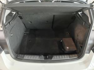 BMW 1 Series 118i 5-door auto - Image 18