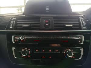 BMW 1 Series 118i 5-door auto - Image 21