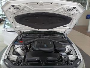 BMW 1 Series 118i 5-door auto - Image 23