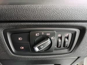BMW 1 Series 118i 5-door auto - Image 28