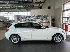 BMW 1 Series 118i 5-door auto - Image 5