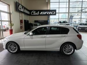 BMW 1 Series 118i 5-door auto - Image 9