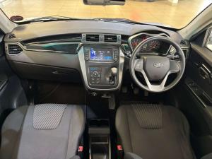 Mahindra KUV100 Nxt 1.2TD D75 K8 - Image 11
