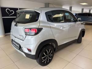 Mahindra KUV100 Nxt 1.2TD D75 K8 - Image 7