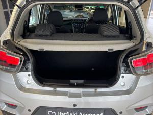 Mahindra KUV100 Nxt 1.2TD D75 K8 - Image 9