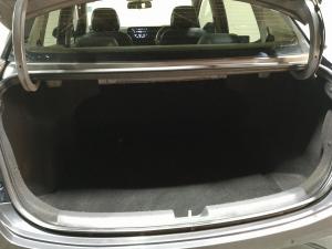 Hyundai Grand i10 1.2 Executive sedan auto - Image 16