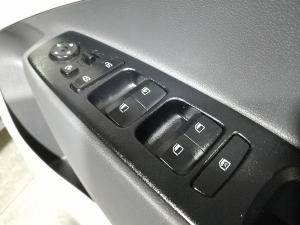 Hyundai Grand i10 1.2 Executive sedan auto - Image 27