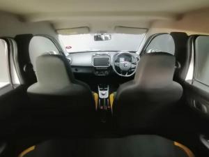 Renault Kwid 1.0 Climber auto - Image 19