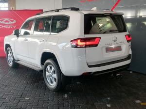 Toyota Land Cruiser 300 3.3D GX-R - Image 3
