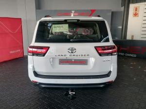 Toyota Land Cruiser 300 3.3D GX-R - Image 9