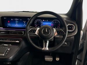 Mercedes-Benz V250d Avantgarde AMG automatic - Image 11