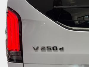 Mercedes-Benz V250d Avantgarde AMG automatic - Image 20