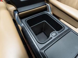 Land Rover Range Rover P530 HSE - Image 19