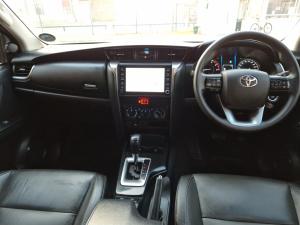 Toyota Fortuner 2.4GD-6 auto - Image 6