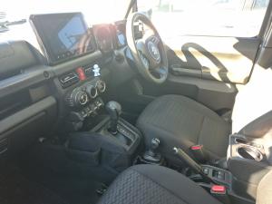 Suzuki Jimny 1.5 GLX AllGrip 5-door auto - Image 7