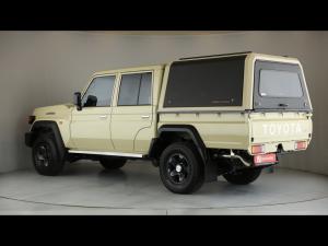 Toyota Land Cruiser 79 2.8GD-6 double cab auto - Image 21