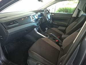 Volkswagen Polo hatch 1.0TSI Life manual - Image 7