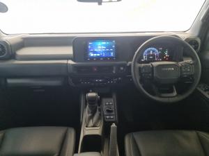 Toyota Land Cruiser FJ 2.7 4x4 VX - Image 6