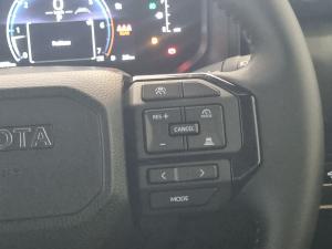 Toyota Land Cruiser FJ 2.7 4x4 VX - Image 10