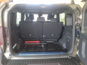 Toyota Land Cruiser FJ 2.7 4x4 VX - Image 18
