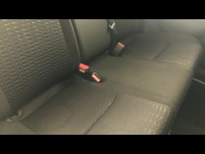 Suzuki Swift 1.2 GL+ manual - Image 12