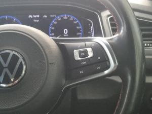 Volkswagen T-Roc 2.0TSI 140kW 4Motion R-Line - Image 10