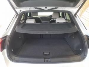 Volkswagen T-Roc 2.0TSI 140kW 4Motion R-Line - Image 17