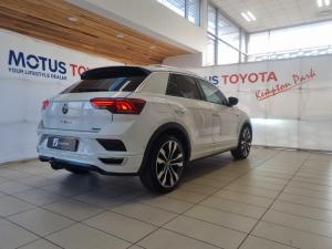 Volkswagen T-Roc 2.0TSI 140kW 4Motion R-Line - Image 2