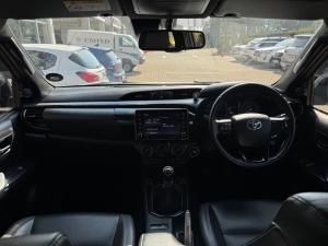 Toyota Hilux 2.8GD-6 Xtra cab 4x4 Legend manual - Image 6