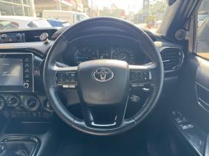 Toyota Hilux 2.8GD-6 Xtra cab 4x4 Legend manual - Image 8