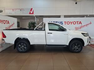 Toyota Hilux 2.4GD-6 single cab Raider manual - Image 3
