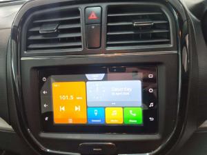 Suzuki Vitara Brezza 1.5 GLX automatic - Image 17