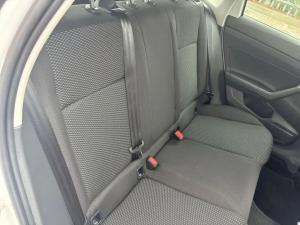 Volkswagen Polo hatch 1.0TSI - Image 14