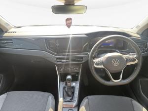 Volkswagen Polo hatch 1.0TSI Life manual - Image 11
