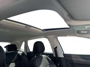 Volkswagen Polo hatch 1.0TSI Life manual - Image 19